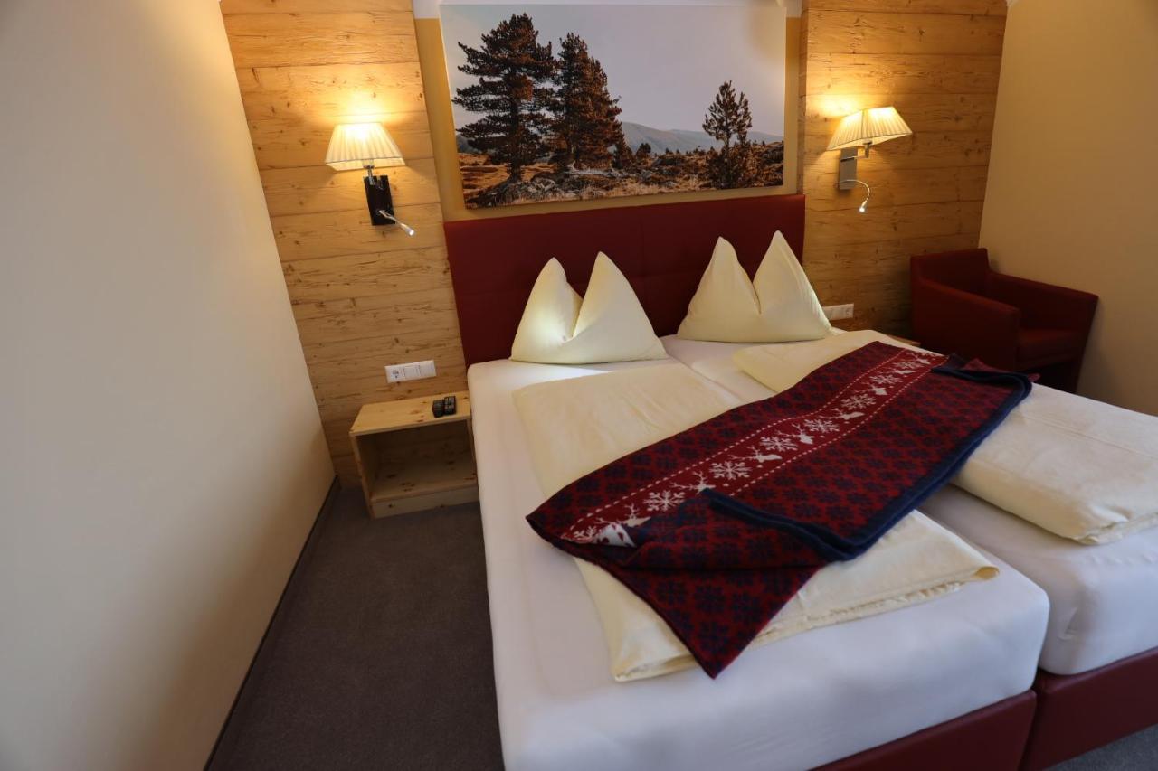 Pension & Appartements Ronacherhof Bad Kleinkirchheim Esterno foto