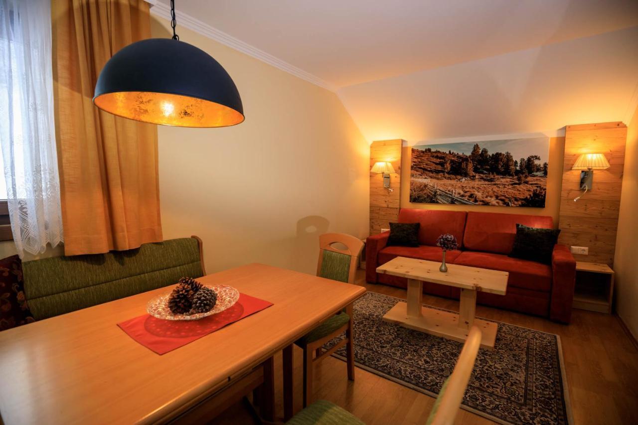 Pension & Appartements Ronacherhof Bad Kleinkirchheim Esterno foto