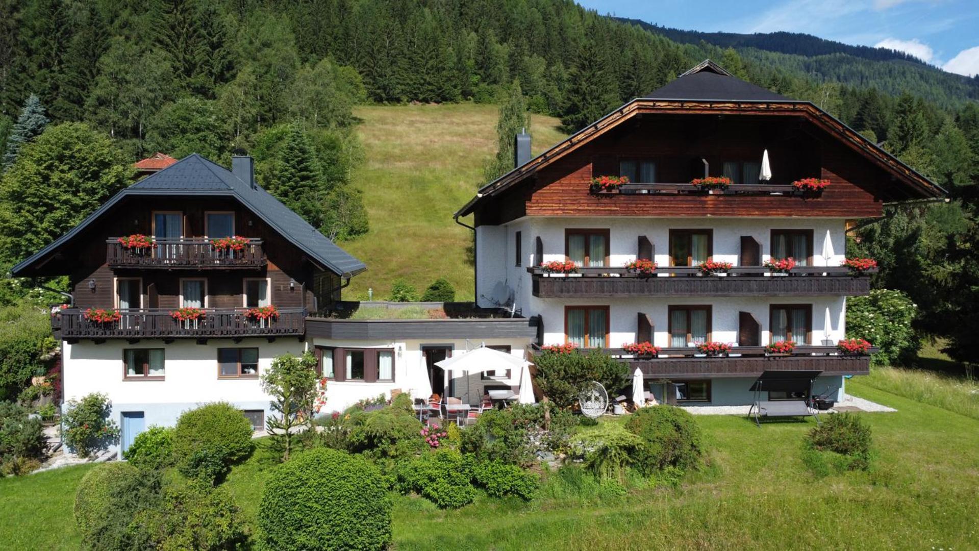Pension & Appartements Ronacherhof Bad Kleinkirchheim Esterno foto