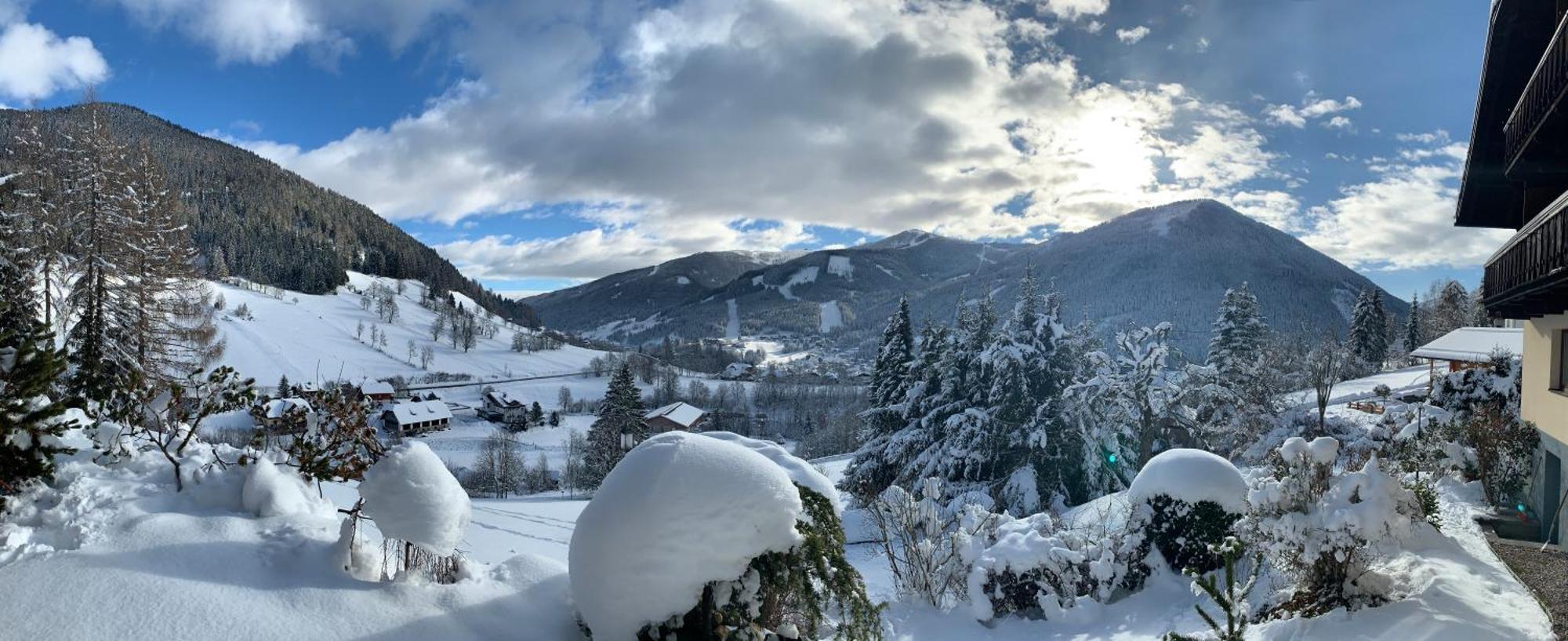 Pension & Appartements Ronacherhof Bad Kleinkirchheim Esterno foto
