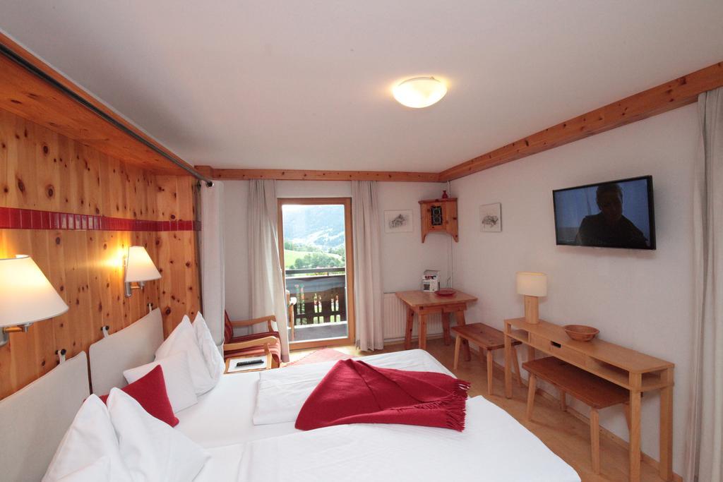Pension & Appartements Ronacherhof Bad Kleinkirchheim Esterno foto
